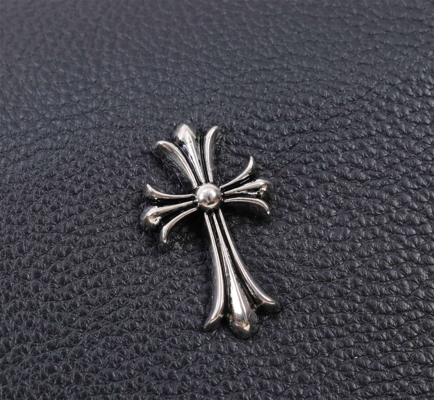 クロムハーツ「Chrome Hearts」十字架のリュックサック