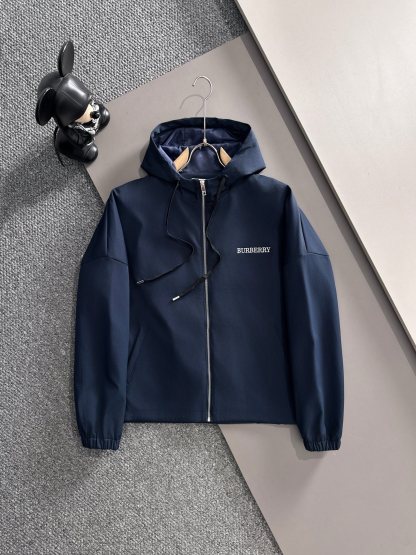 バーバリー「Burberry」秋冬 メンズカジュアルスポーツセット