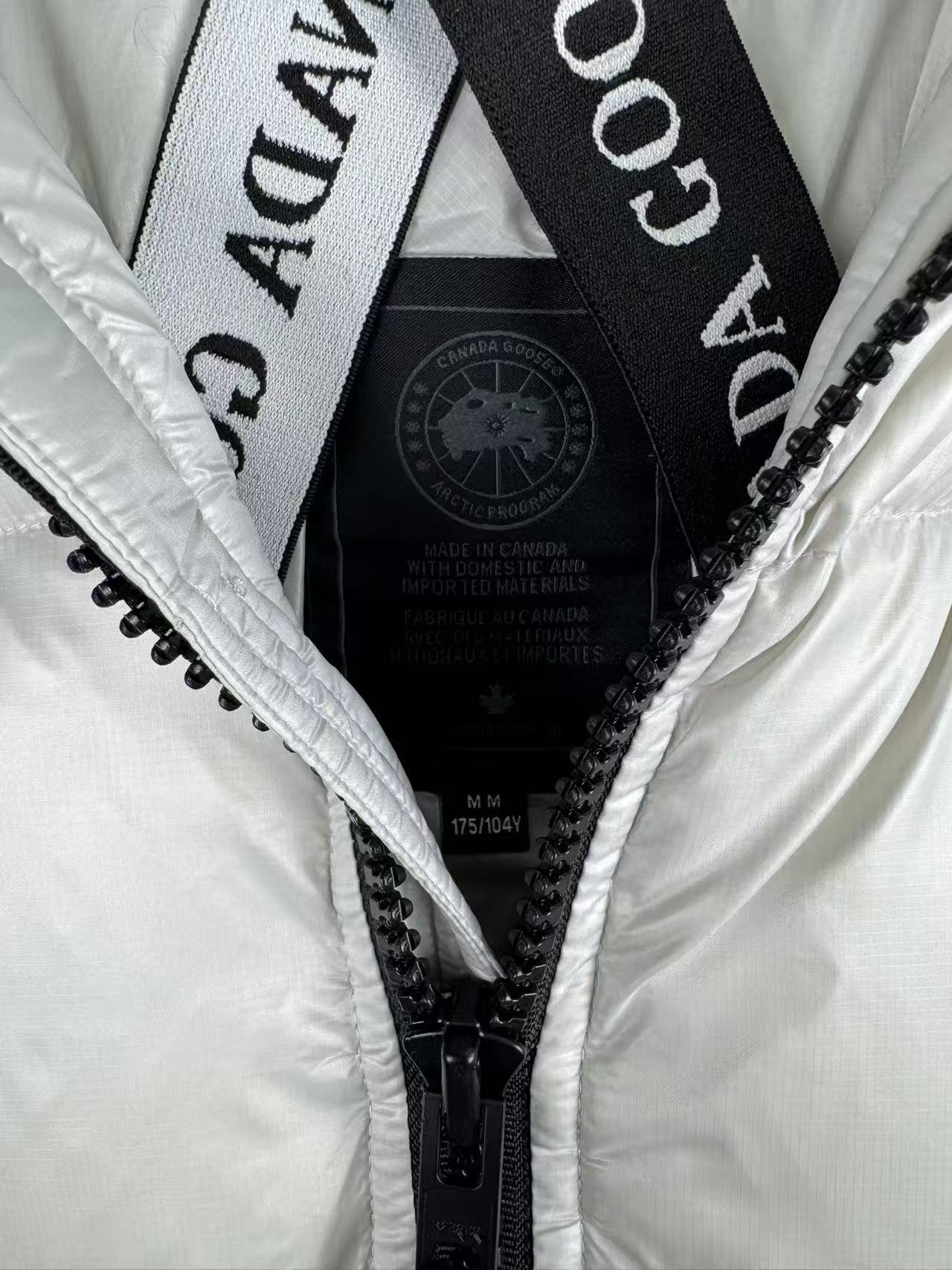 カナダグース「Canada Goose」秋冬フード付きダウンジャケット