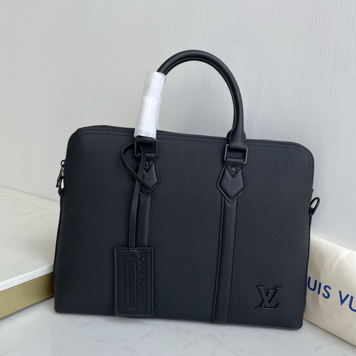 ルイ・ヴィトン「Louis Vuitton」ルイ・ヴィトン テイクオフ ブリーフケース M59159 / ビジネスバッグ