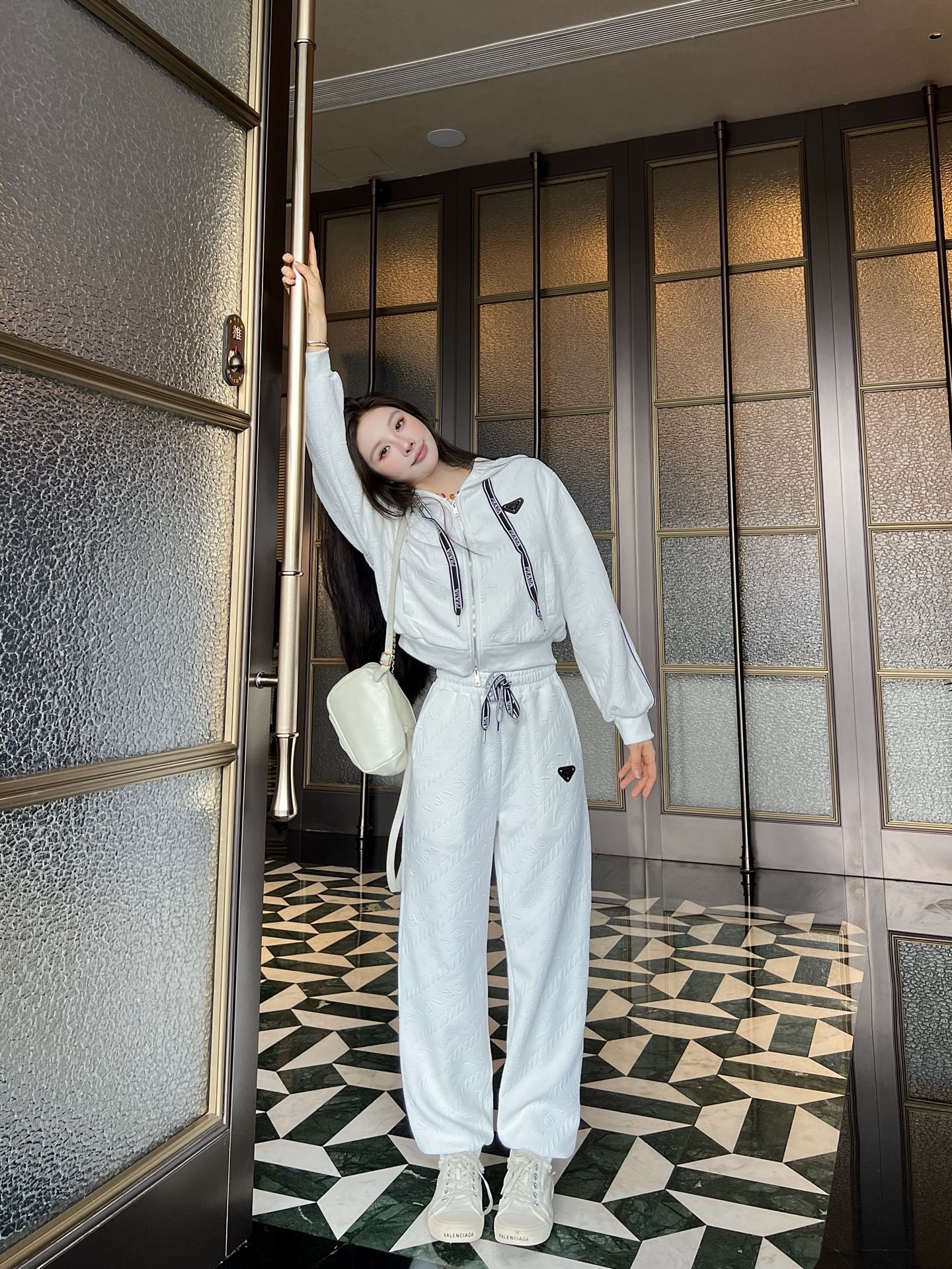 プラダ「Prada」レディース カジュアルスポーツセット