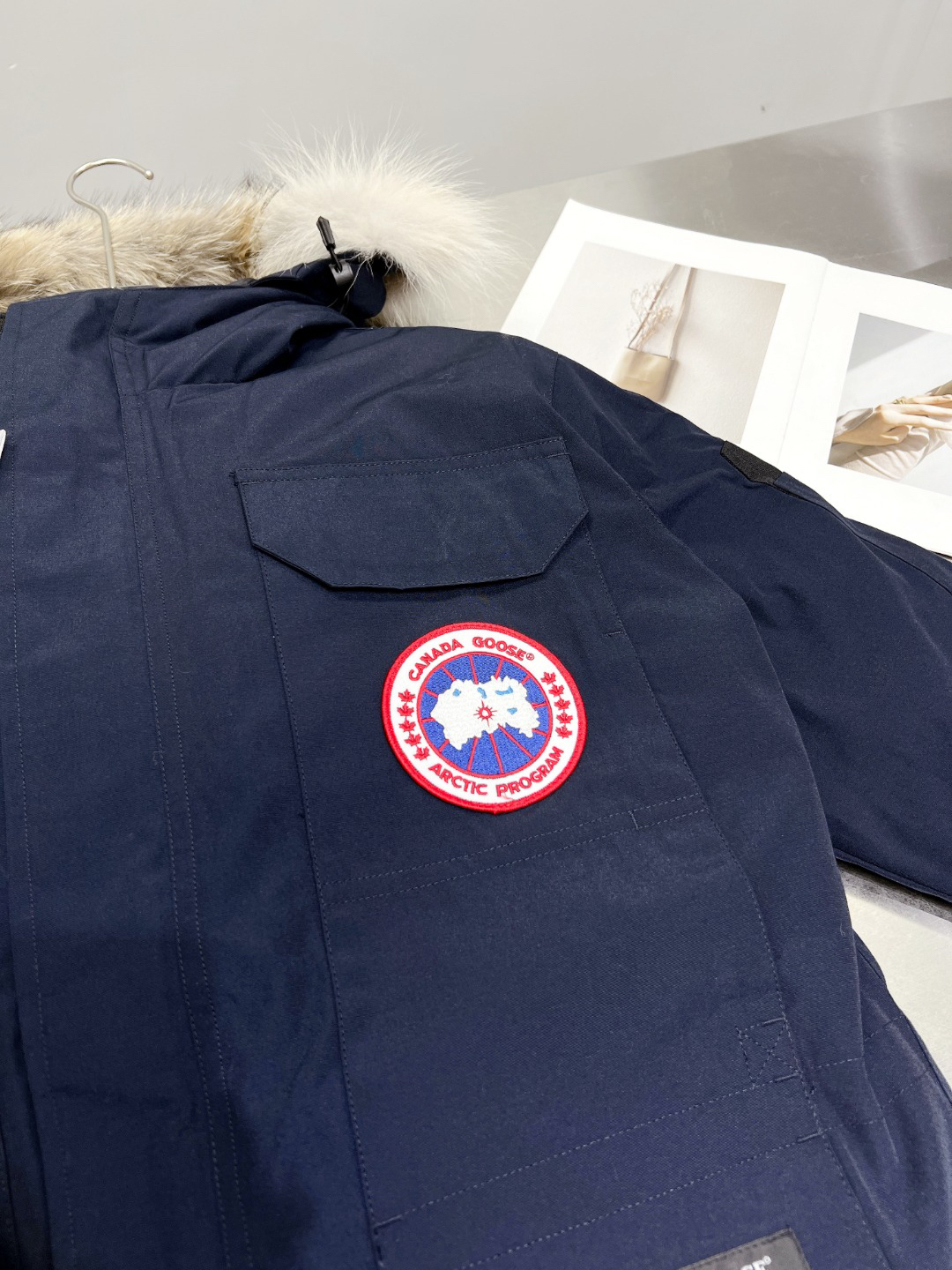 カナダグース「Canada Goose」秋冬フード付きダウンコート