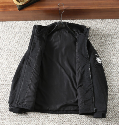 バーバリー「Burberry」秋冬 リバーシブルキルティングジャケット