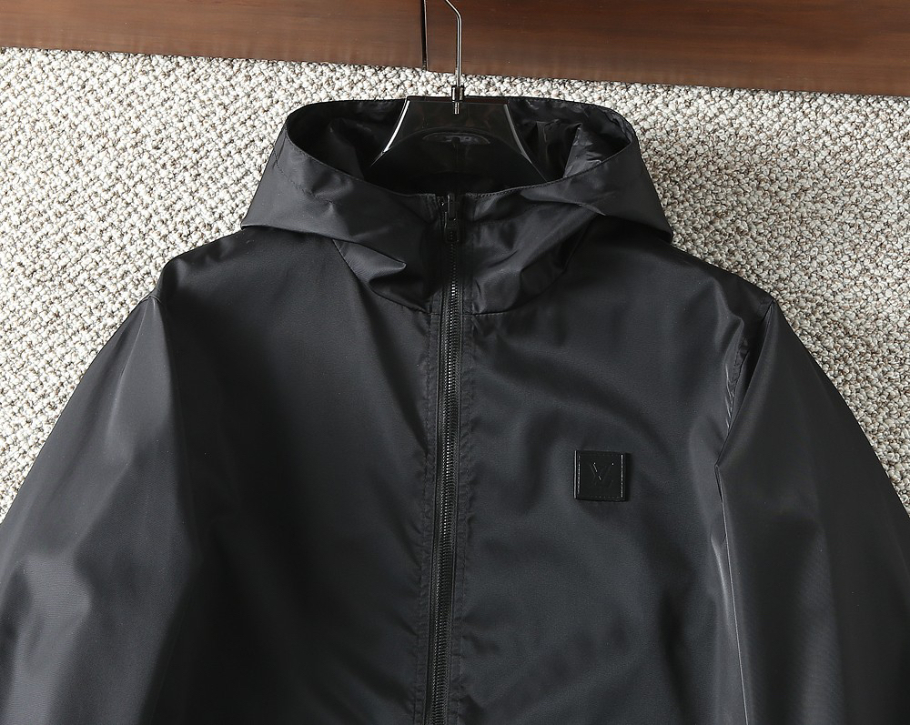 ルイ・ヴィトン「Louis Vuitton」秋冬コレクション クイルテッド ジャケット