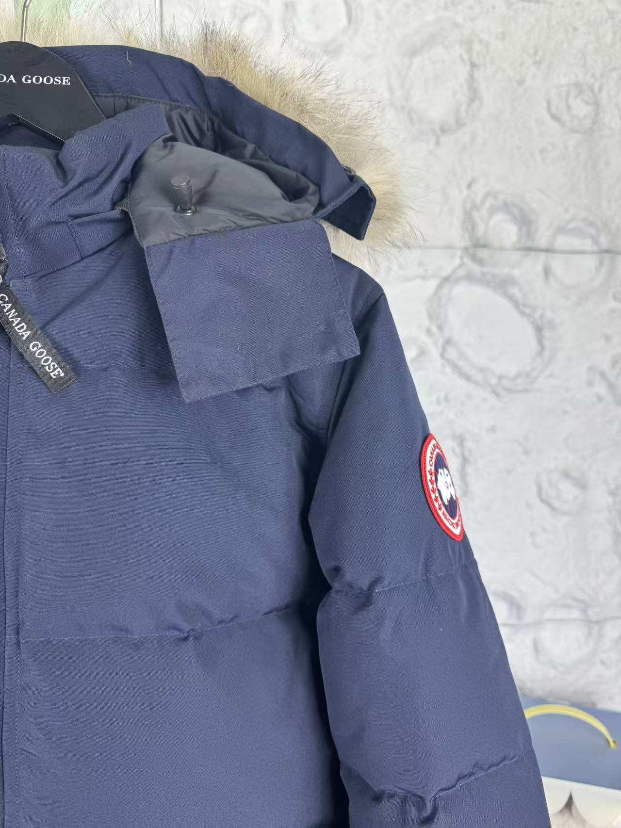 カナダグース「Canada Goose」秋冬フード付きダウンコート
