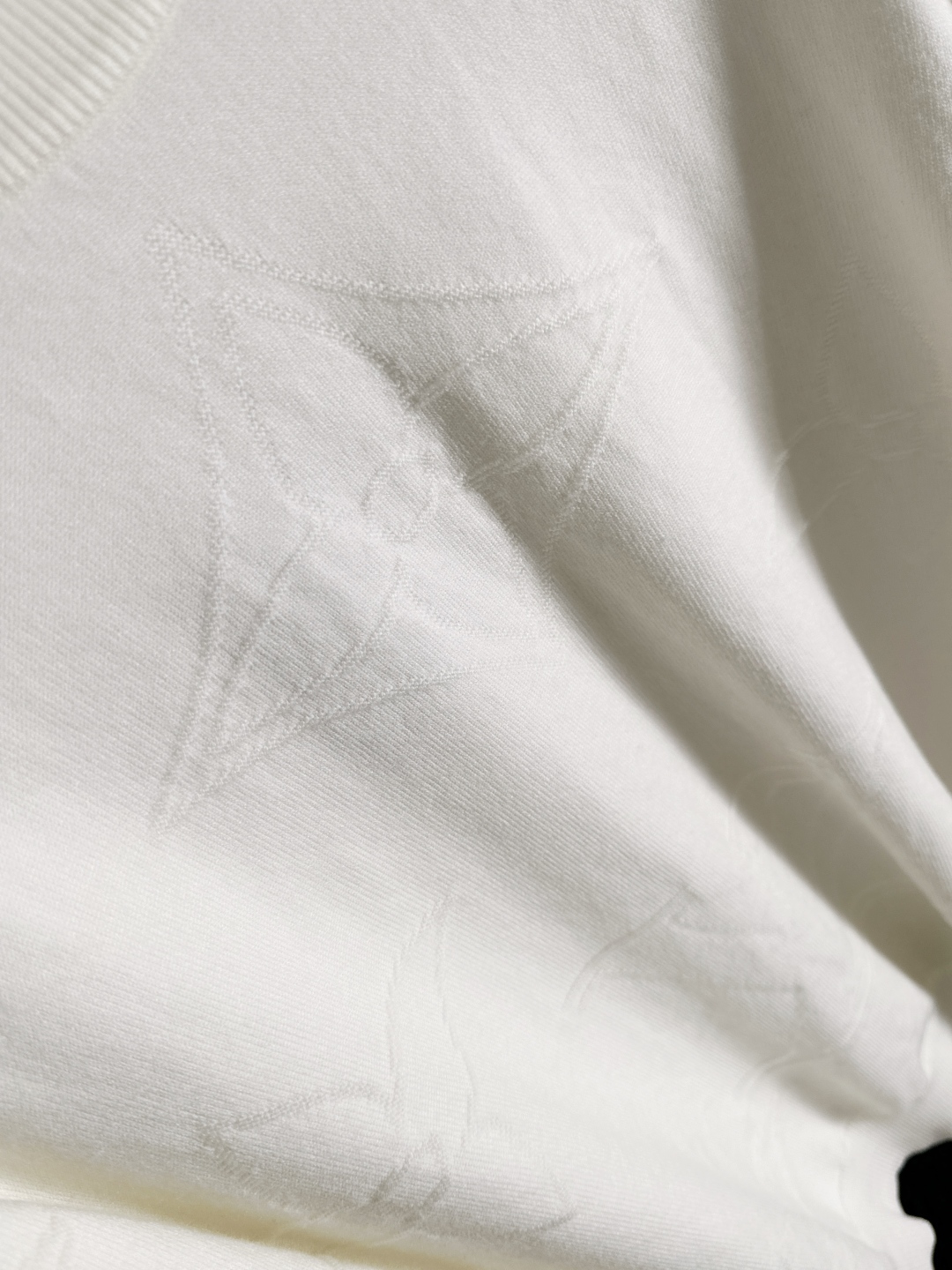 ルイ・ヴィトン「Louis Vuitton」秋冬 メンズ  クルーネックニット