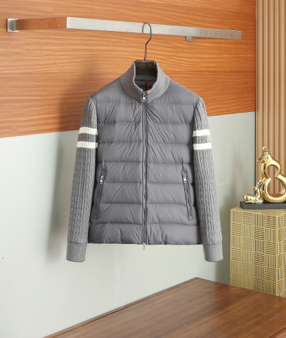 モンクレール「Moncler」秋冬 ニット調ダウンジャケット