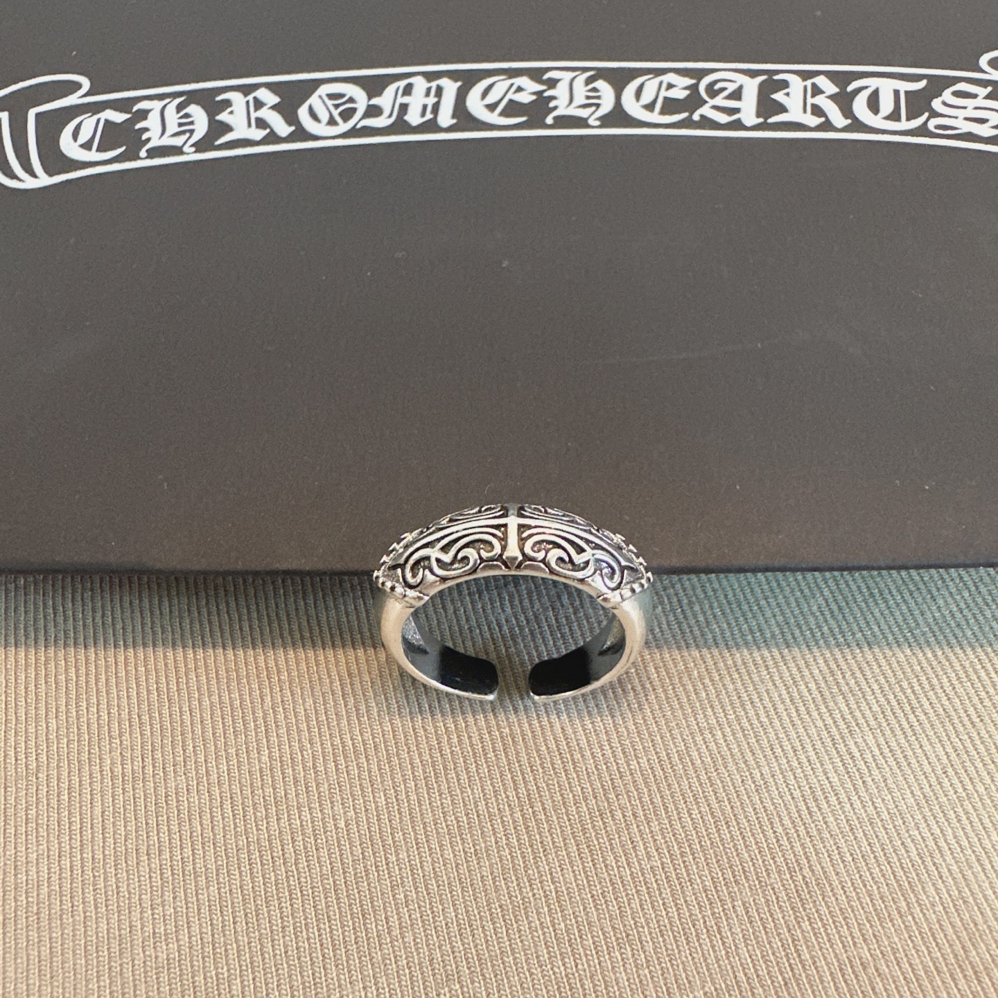クロムハーツ「Chrome Hearts」クラシックヴィンテージ＆モダンリング - サイズ調整可能