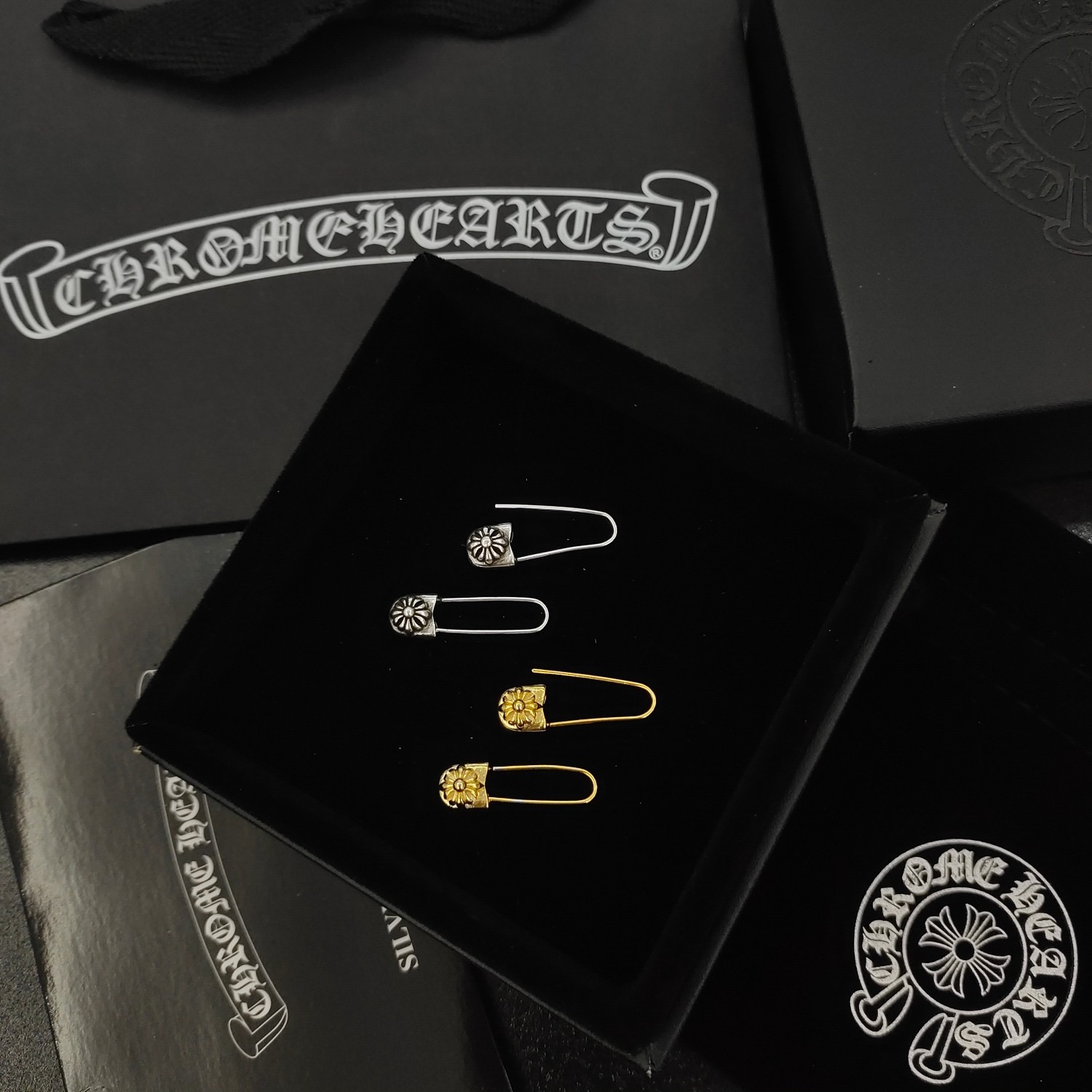 クロムハーツ「Chrome Hearts」クロムハーツ マルチピンイヤリング S925 マルチジュエリー