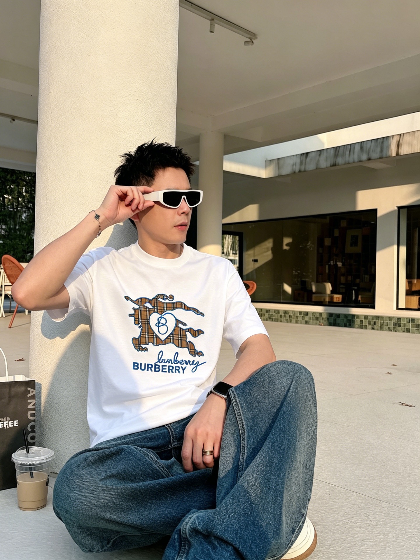 バーバリー「Burberry」ロゴプリントTシャツ / ショートスリーブ クルーネック