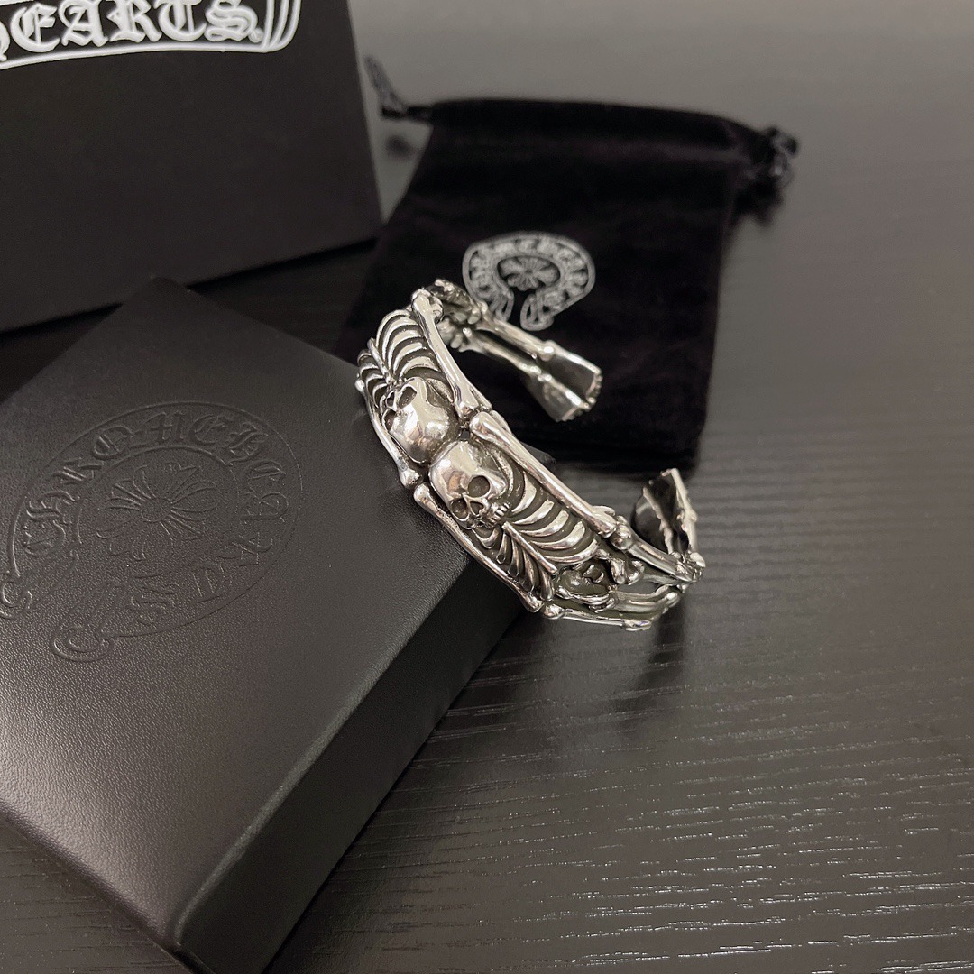 クロムハーツ「Chrome Hearts」Premium Craftsmanship Cuff Bracelet