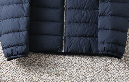 プラダ「Prada」秋冬ダウンジャケット