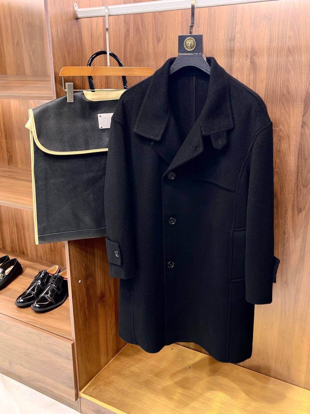 ディオール「Dior」オータムウィンター メンズロングコート