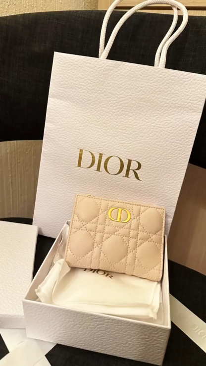 ディオール「Dior」30モンターニュ ダリア ウォレット ラムスキン