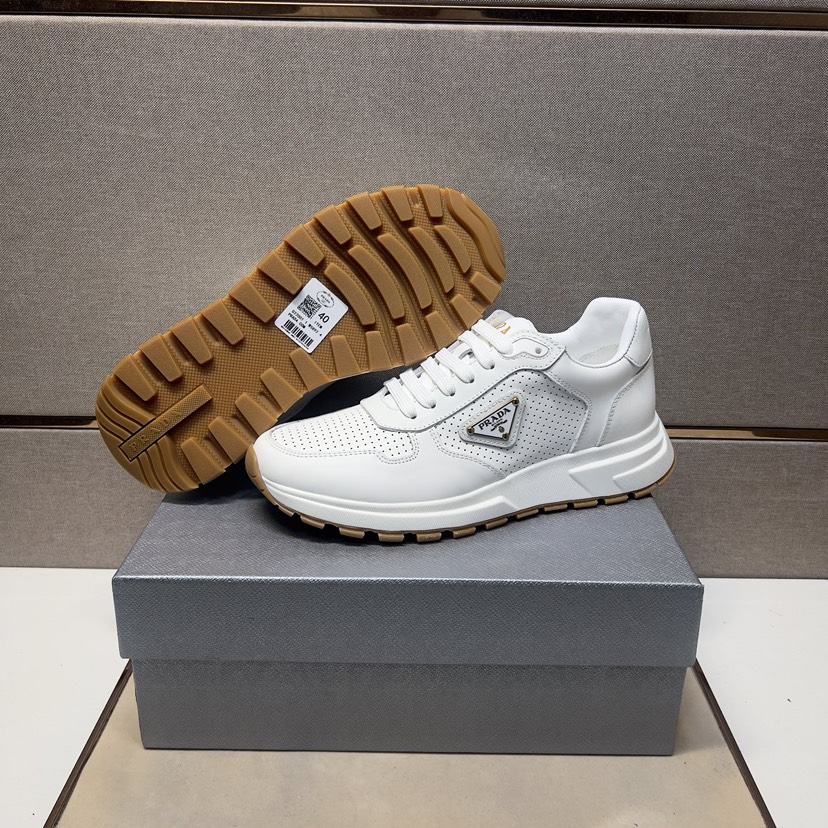 プラダ「Prada」プラダ プレミアムスニーカー (2026年春夏モデル) / レザースニーカー