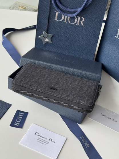 ディオール「Dior」ジップアラウンド ロングウォレット