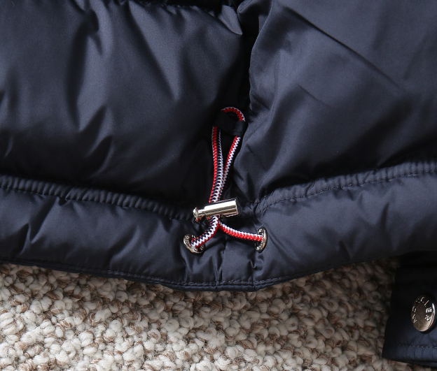 モンクレール「Moncler」秋冬 ダウンジャケット