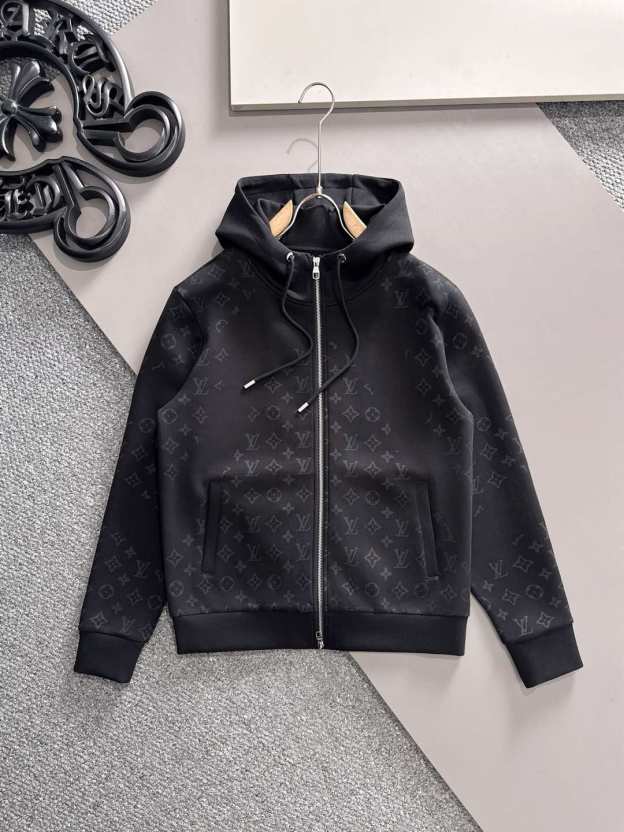 ルイ・ヴィトン「Louis Vuitton」秋コレクション ジャケット