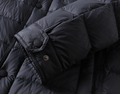 モンクレール「Moncler」秋冬 ダウンジャケット