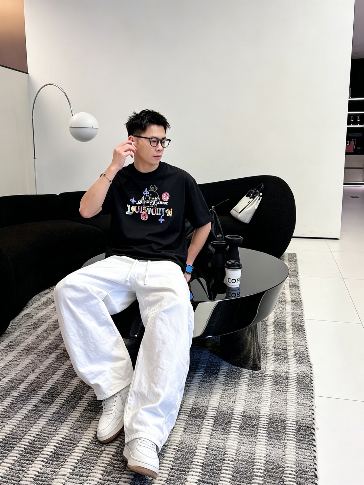ルイ・ヴィトン「Louis Vuitton」ロゴプリントTシャツ / ショートスリーブ クルーネック