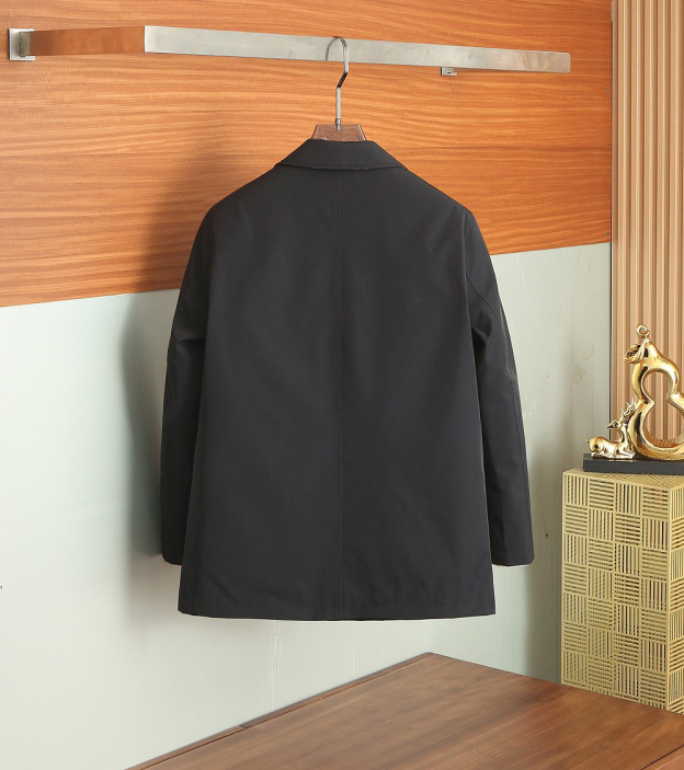 バーバリー「Burberry」秋冬 クイルティッドダウンジャケット