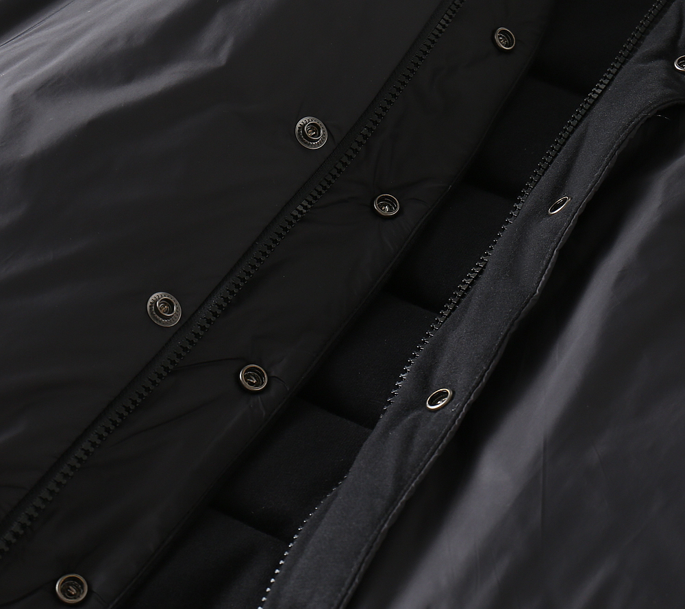 モンクレール「Moncler」秋冬 ダウンジャケット