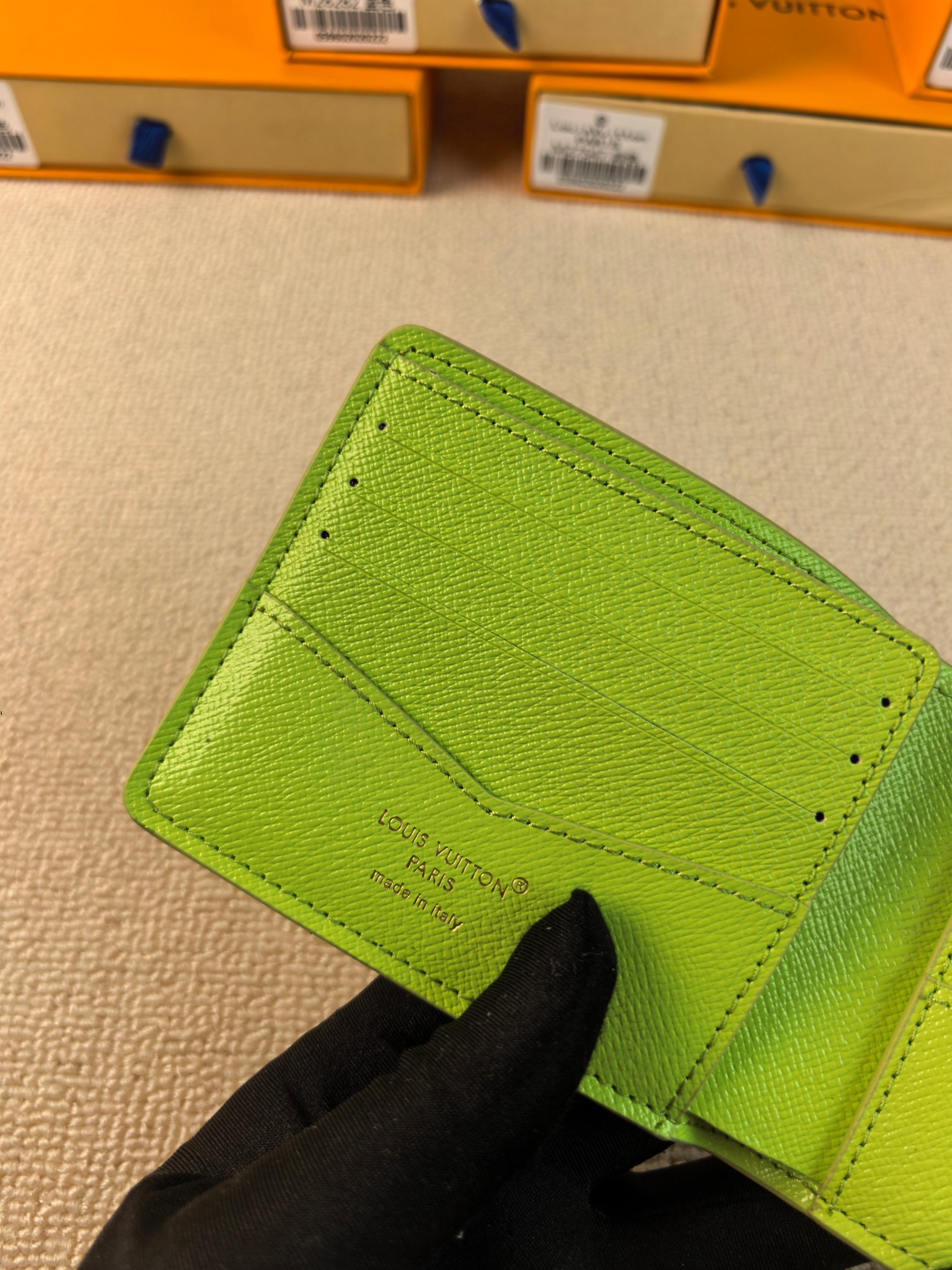 ルイ・ヴィトン「Louis Vuitton」ルイ・ヴィトン スレンダーウォレット M28283 / 二つ折り財布