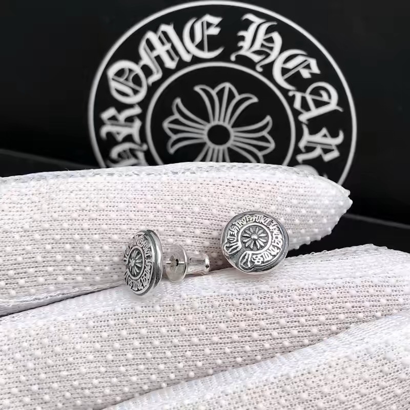 クロムハーツ「Chrome Hearts」クロムハーツ クロス＆ホースシューピアス S925 ユニセックス ピアス