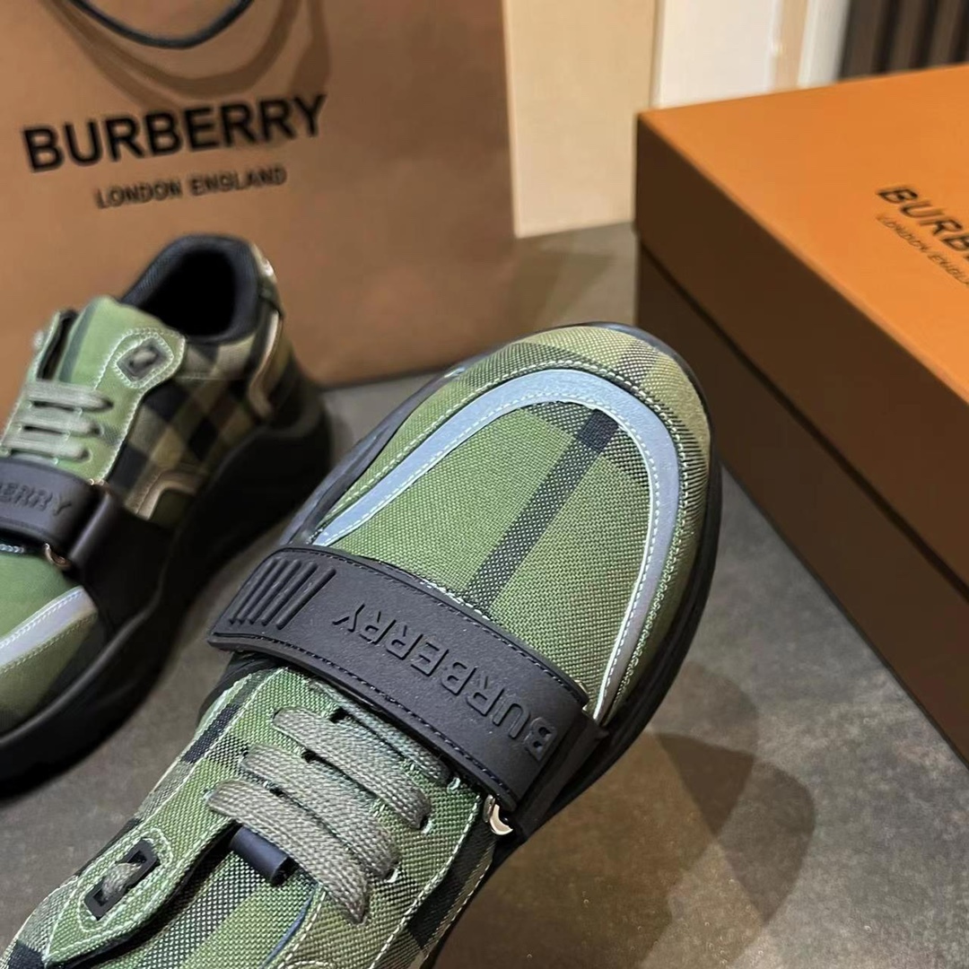 バーバリー「Burberry」バーバリー チェック プラットフォーム スニーカー / レザースニーカー