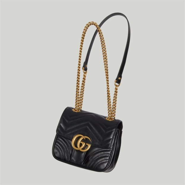 グッチ「Gucci」 GG Marmont シリーズ キルティング ミニ ショルダーバッグ