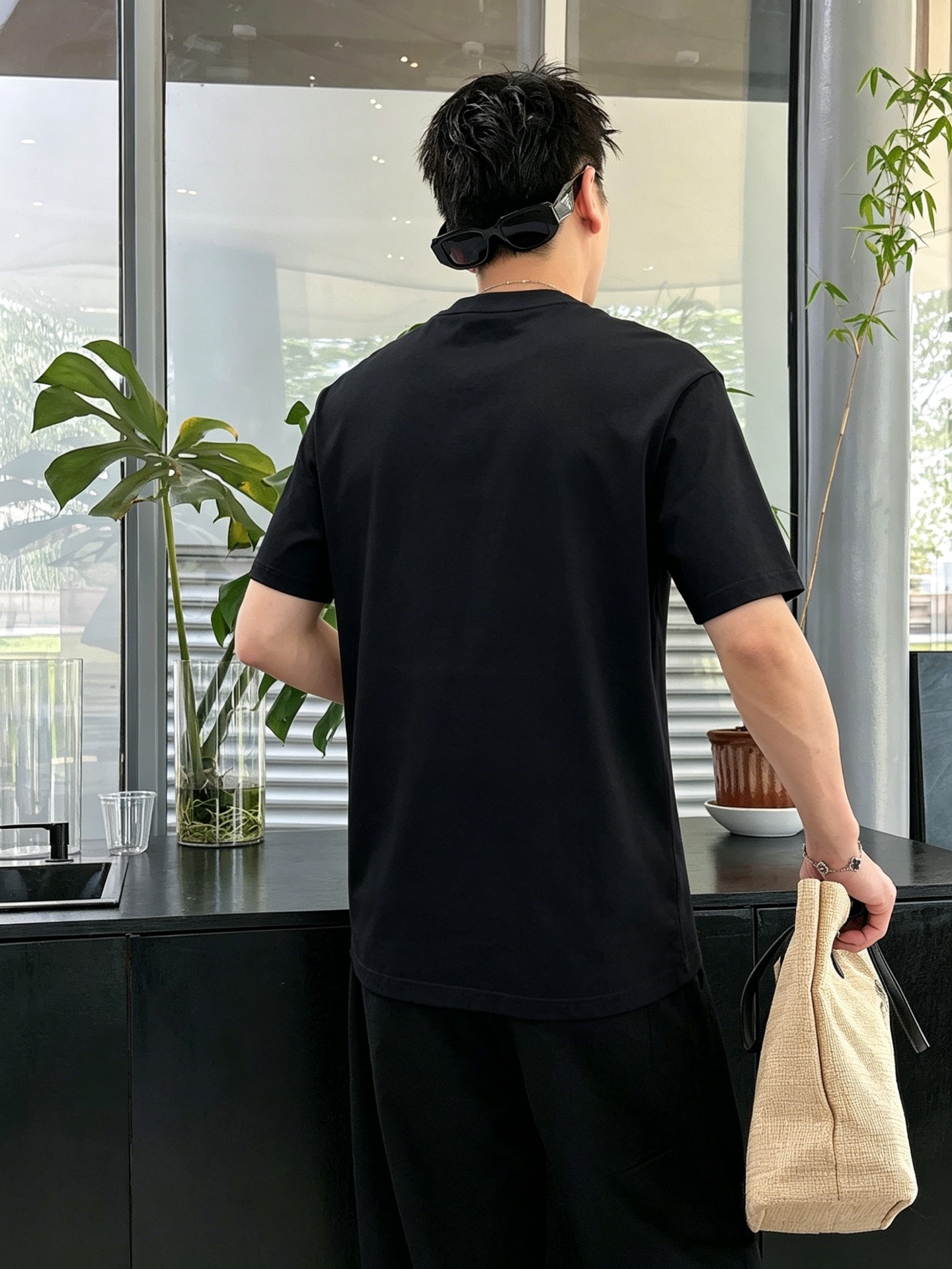 フェンディ「Fendi」ロゴプリントTシャツ / ショートスリーブ クルーネック