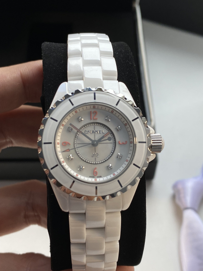 シャネル「Chanel」J12 キャリバー 33MM