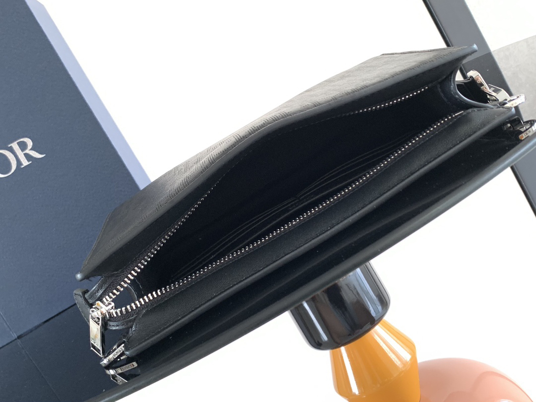 ディオール「Dior」オブリック モチーフ ポーチ