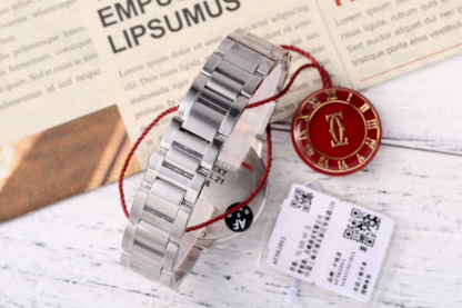 カルティエ［Cartier］バロン ブルー ドゥ 自動巻き腕時計 33mm