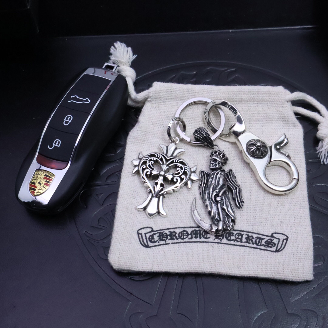 クロムハーツ「Chrome Hearts」キーホルダー＆バッグチャーム - スタイルアイコン