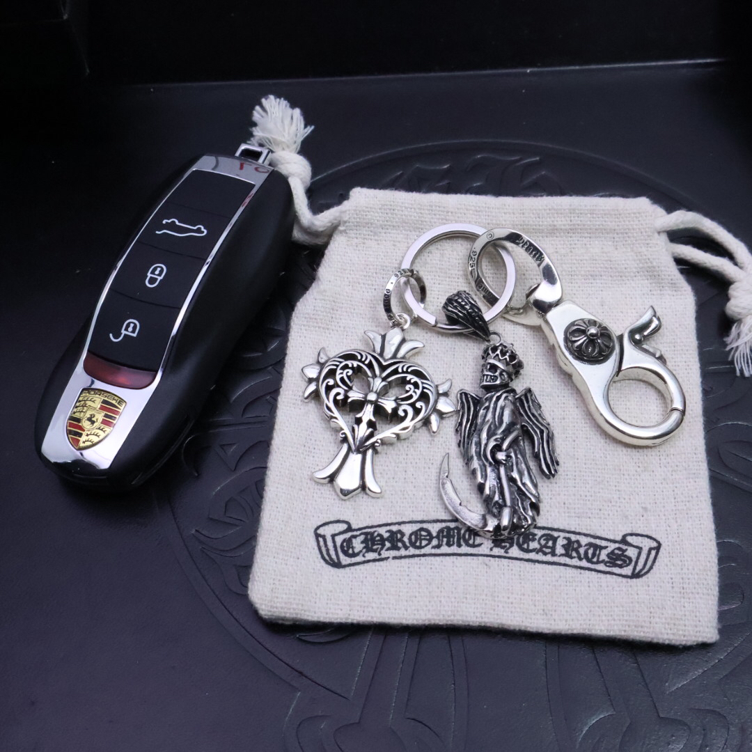 クロムハーツ「Chrome Hearts」キーホルダー＆バッグチャーム - スタイルアイコン