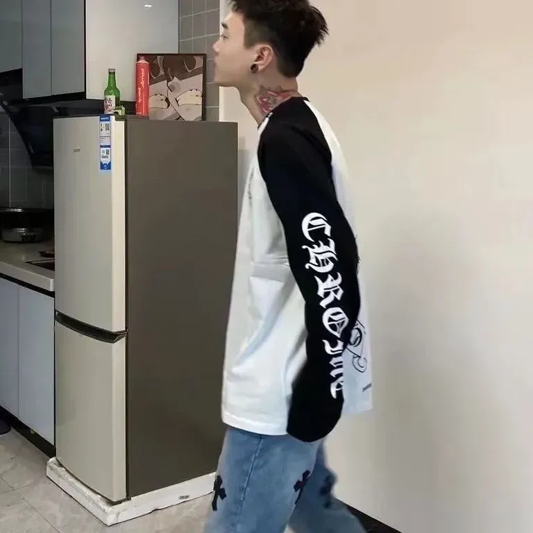 クロムハーツ「Chrome Hearts」おすすめ 大人らしい 目立つ 絶対後悔しない 日常 シンプル おしゃれ 長袖 Ｔシャツ