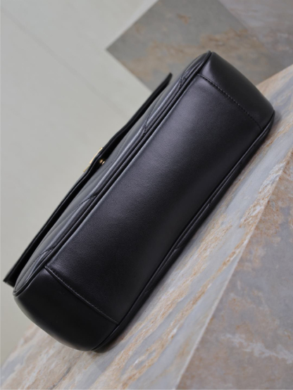 2026サンローラン「Saint Laurent LOULOU グラン マトラッセラムスキン ショルダーバッグ