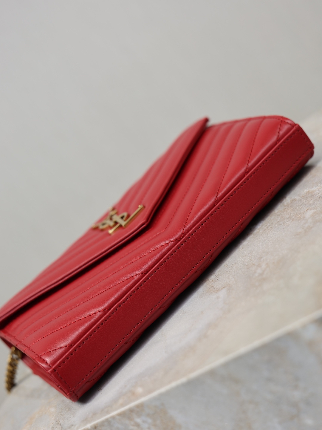 2026サンローラン「Saint Laurent MONOGRAM チェーンウォレット