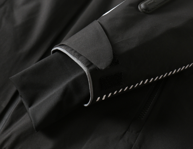 モンクレール「Moncler」秋冬 ダウンジャケット