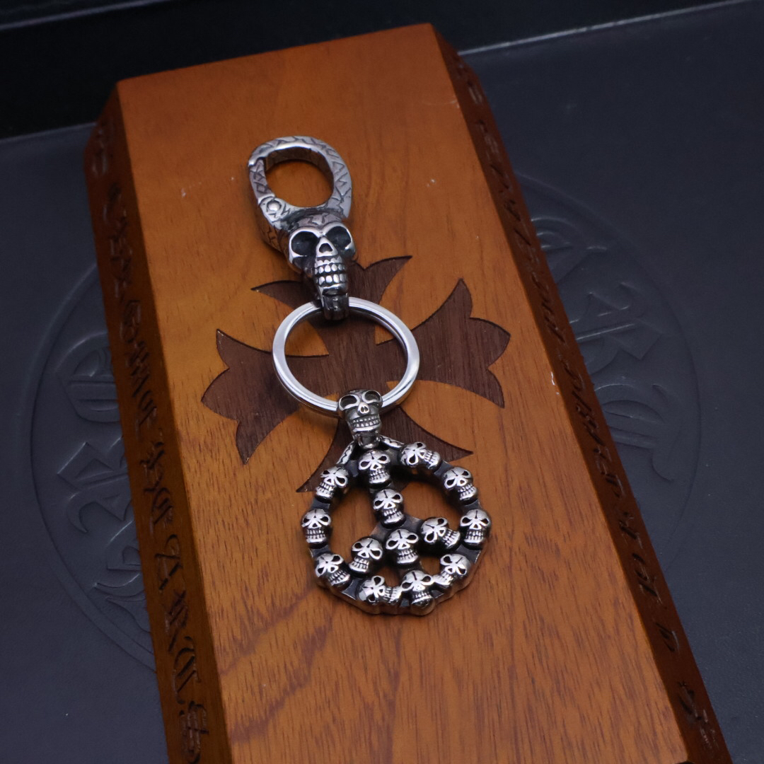 クロムハーツ「Chrome Hearts」キーホルダー＆バッグチャーム - スタイルアイコン