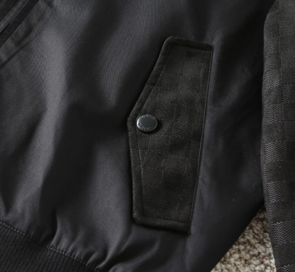 ルイ・ヴィトン「Louis Vuitton」秋冬コレクション クイルテッド ジャケット