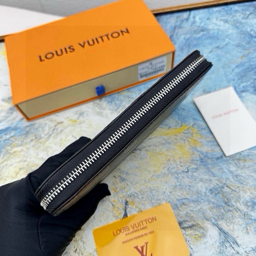 ルイ・ヴィトン「Louis Vuitton」ジップアラウンド ウォレット
