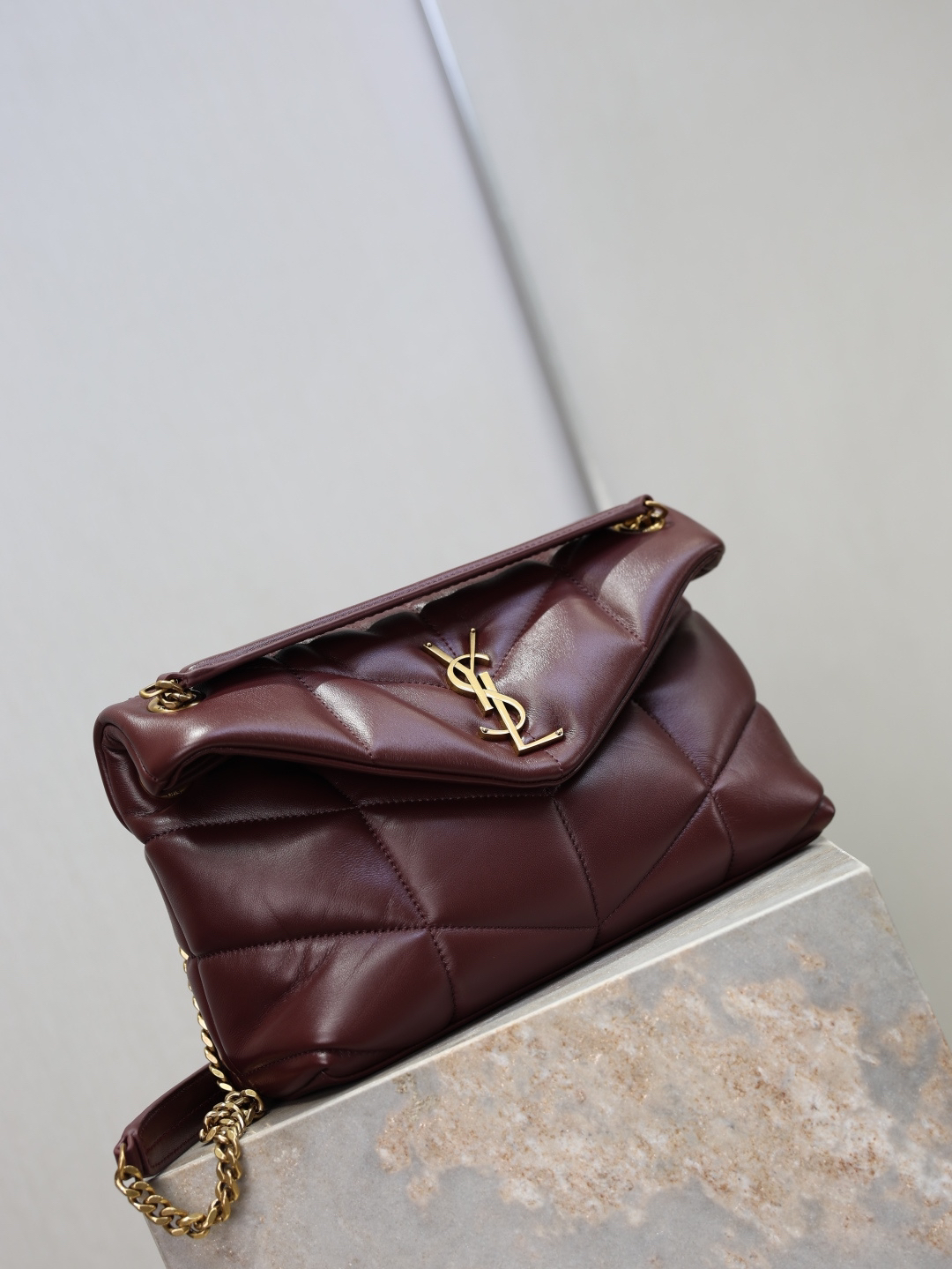 2026サンローラン「SAINT LAURENT ロウロウ パフ チェーンショルダーバッグ