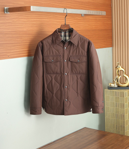 バーバリー「Burberry」秋冬 リバーシブルキルティングジャケット