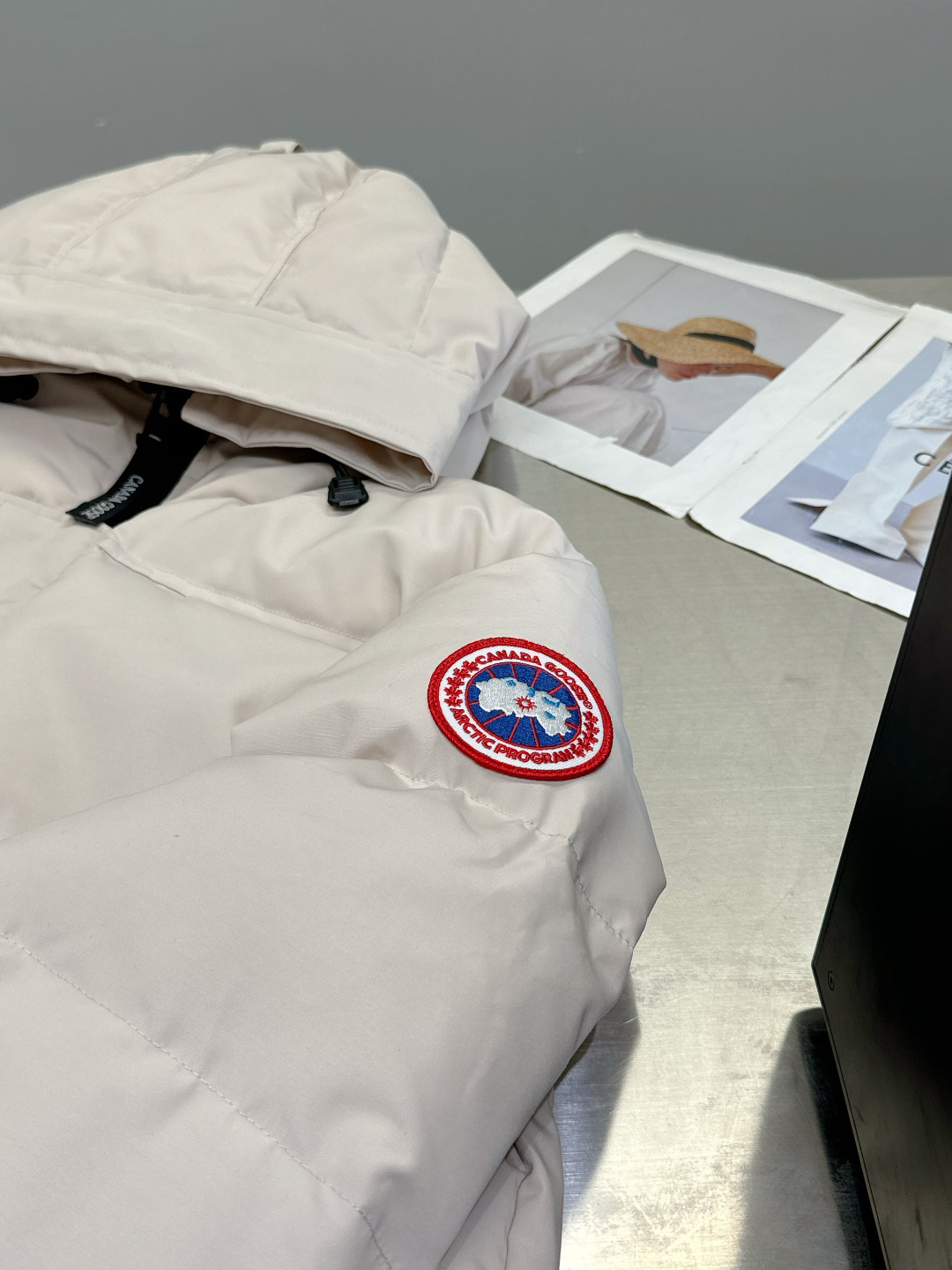 カナダグース「Canada Goose」秋冬フード付きダウンコート