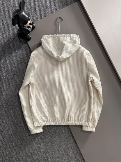 バーバリー「Burberry」秋冬 メンズカジュアルスポーツセット