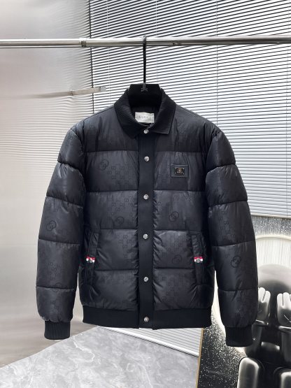 グッチ「Gucci」冬の新作 ラペル付きコットンジャケット