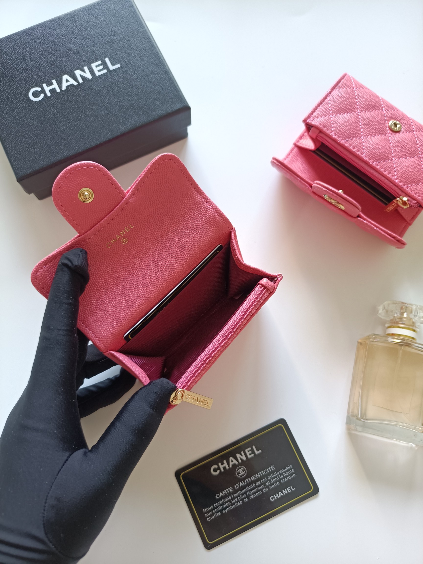 シャネル「Chanel」シャネル クラシック ジップ カードホルダー / コインケース