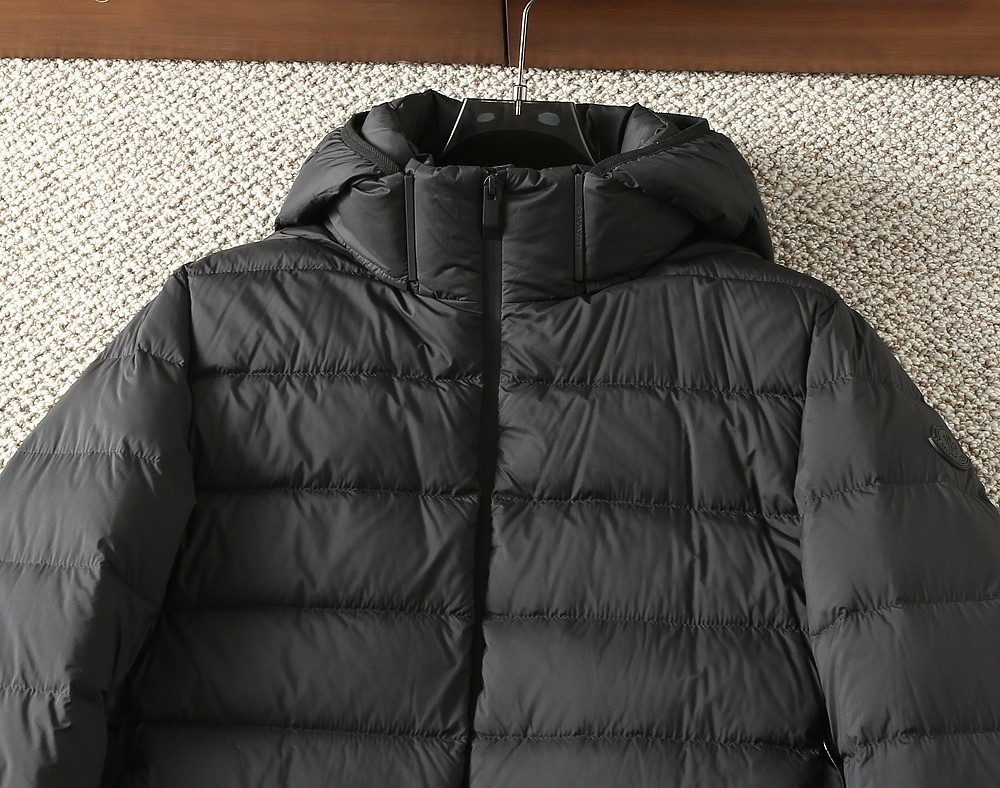 モンクレール「Moncler」秋冬 ニット調ダウンジャケット